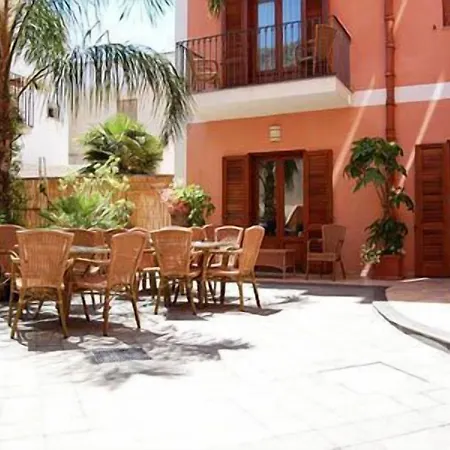Hotel apartamentowy Alberghiero Eolie