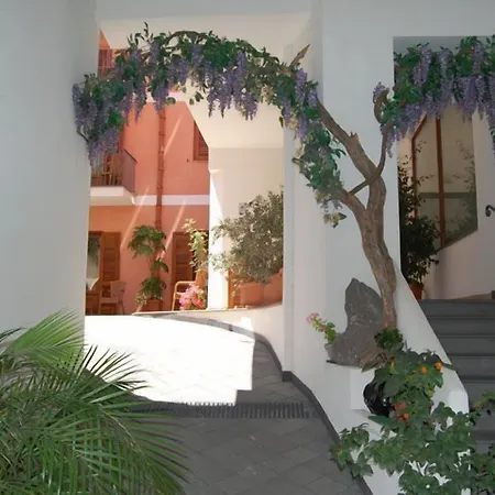 Alberghiero Eolie Hotel apartamentowy 4*