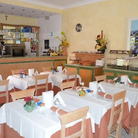 Hotel apartamentowy Alberghiero Eolie 4*