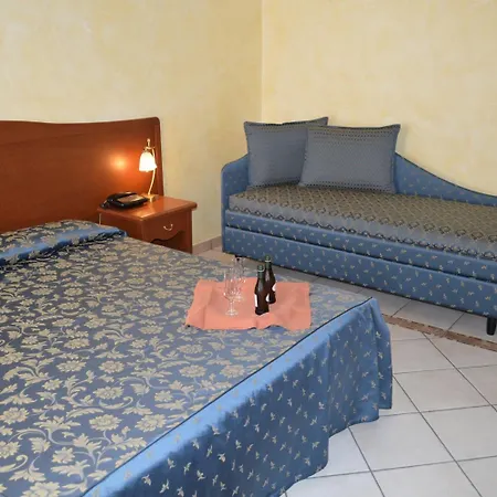 Hotel apartamentowy Alberghiero Eolie Lipari (Isola Lipari)